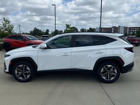New 2026 Hyundai Tucson SEL FWD image 7