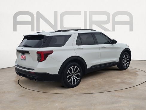 Used 2022 Ford Explorer ST-Line w/ Class IV Trailer Tow Package image 10