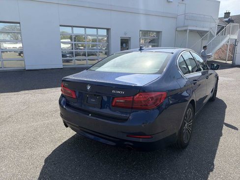 Used 2019 BMW 530i xDrive w/ Convenience Package AWD/4WD image 3