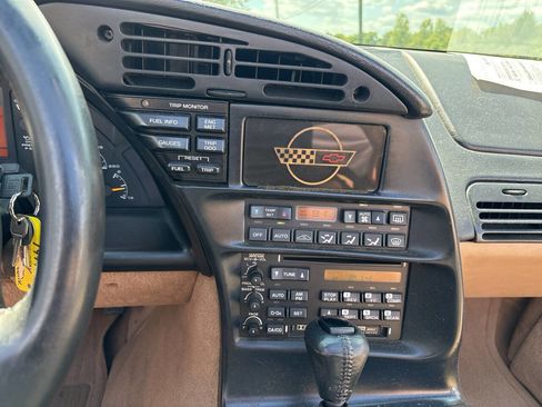 Used 1994 Chevrolet Corvette Convertible image 18