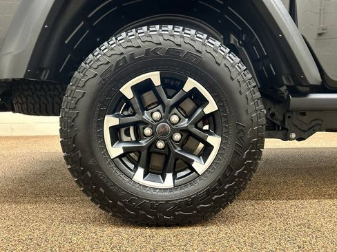 Used 2026 Jeep Gladiator Rubicon AWD/4WD image 26