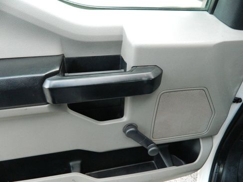 Used 2017 Ford F350 XL w/ XL Value Package image 19