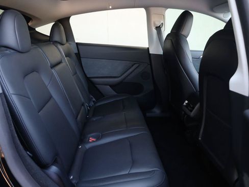 Used 2024 Tesla Model Y Long Range AWD/4WD image 20