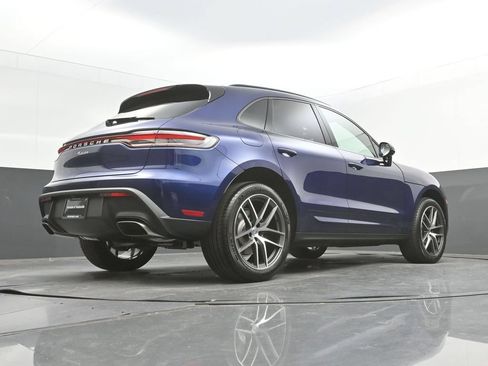 New 2026 Porsche Macan AWD/4WD image 37