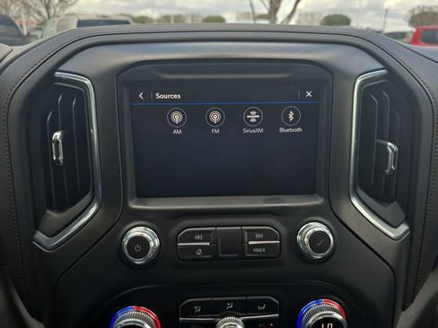 Used 2022 GMC Sierra 3500 AT4 image 21