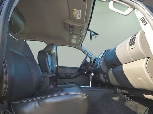 Used 2013 Nissan Xterra PRO-4X w/ Pro-4x Leather Pkg image 15