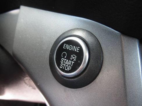 Used 2019 Ford Escape SE AWD/4WD image 28