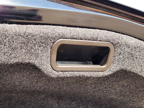 Used 2019 Cadillac XTS Luxury FWD image 36