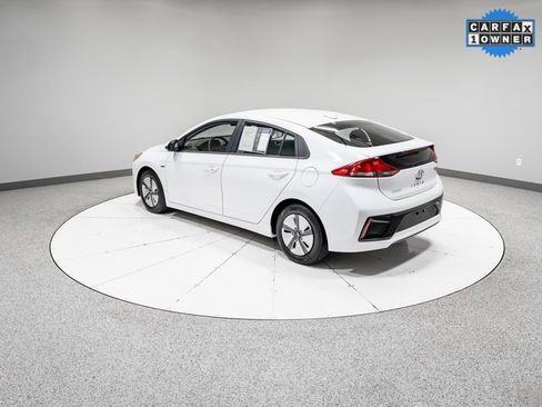 Used 2018 Hyundai Ioniq Blue image 29
