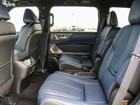 New 2026 INFINITI QX80 4WD w/ Sport Exterior Package image 21