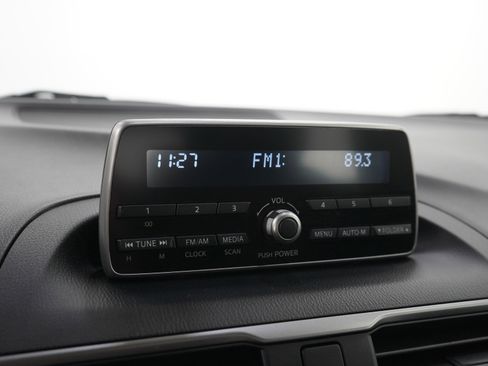 Used 2014 MAZDA MAZDA3 i Touring image 23