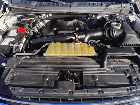 Used 2019 Ford F150 XLT image 32