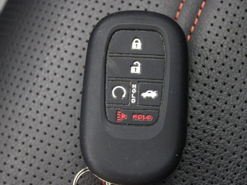 Used 2025 Honda CR-V Sport-L image 42