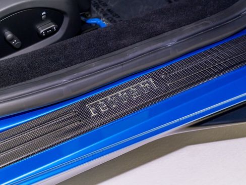 Certified 2022 Ferrari F8 Tributo RWD image 28
