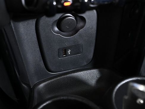 Used 2019 MINI Cooper S w/ Premium Package image 19