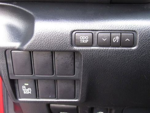 Used 2016 Lexus IS 350 AWD w/ F Sport Package image 35