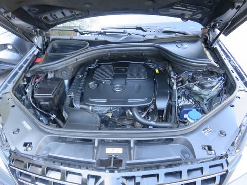 Used 2014 Mercedes-Benz ML 350 4MATIC image 39