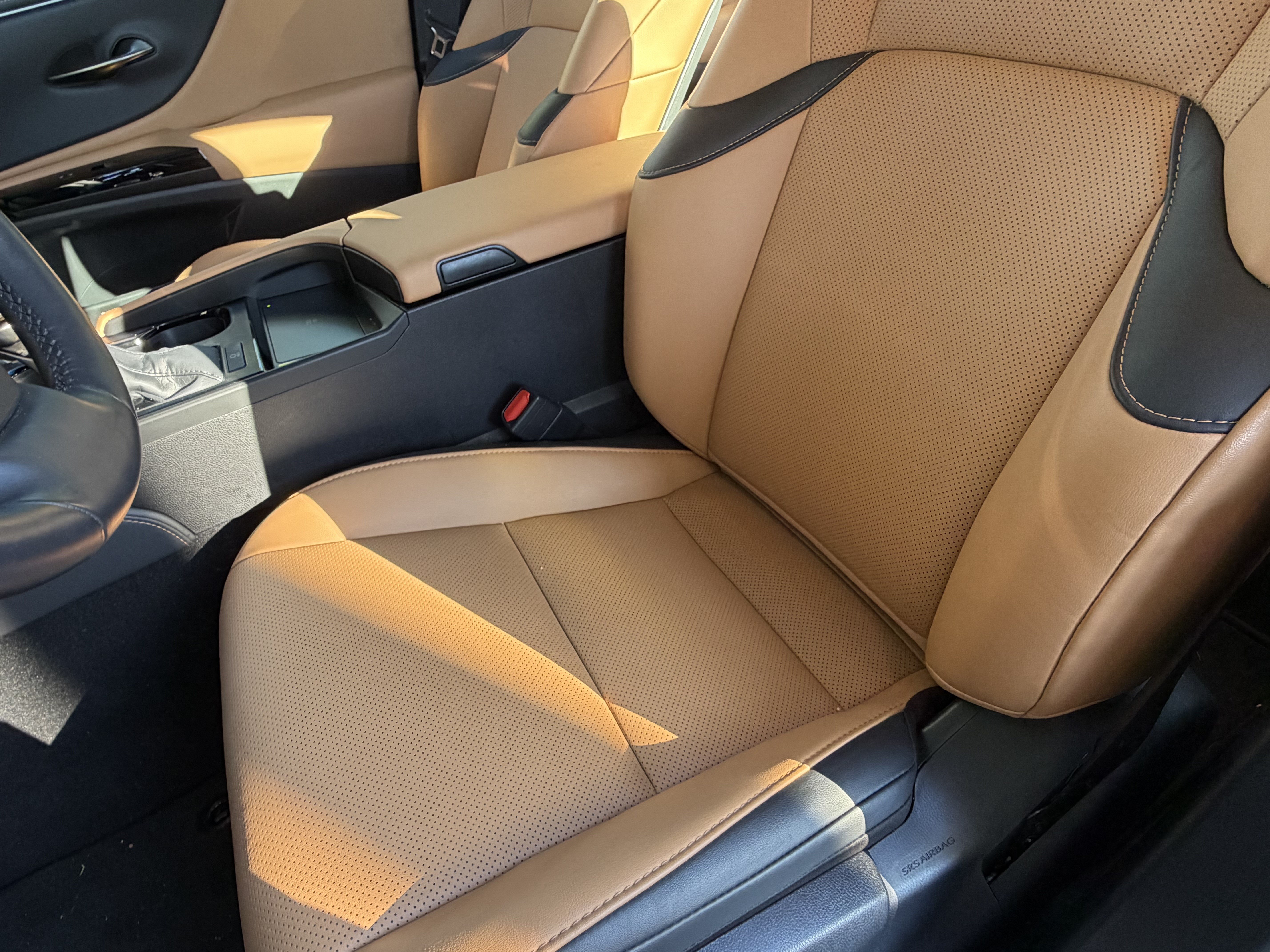 Certified 2025 Lexus ES 350 w/ Premium Package FWD image 16