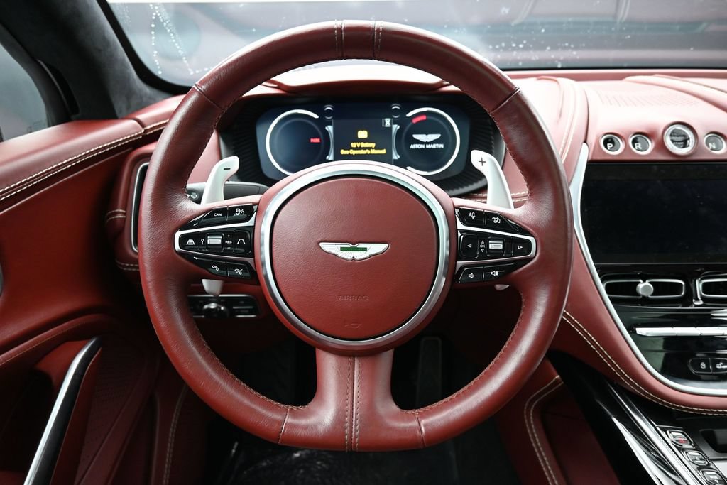Used 2021 Aston Martin DBX AWD/4WD image 17