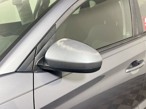 Used 2017 Hyundai Tucson SE image 12