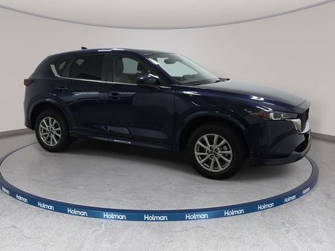 Used 2025 MAZDA CX-5 AWD 2.5 S w/ Preferred Package image 4