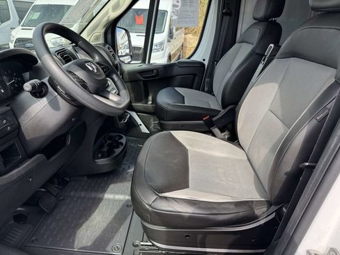 Used 2023 RAM ProMaster 2500 FWD image 26