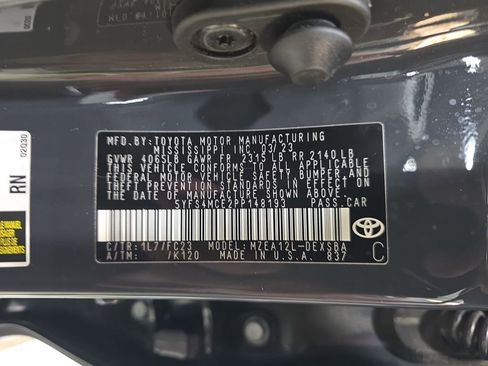 Certified 2023 Toyota Corolla SE image 34