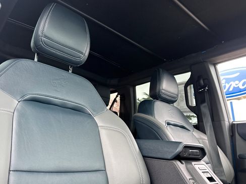 Used 2021 Ford Bronco Outer Banks image 16