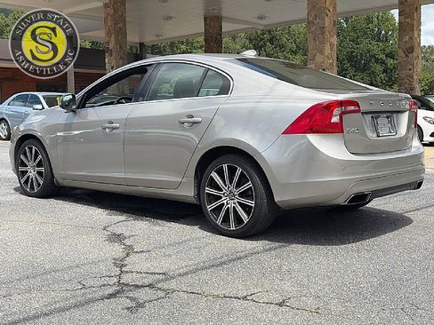 Used 2015 Volvo S60 T6 w/ Convenience Package FWD image 4