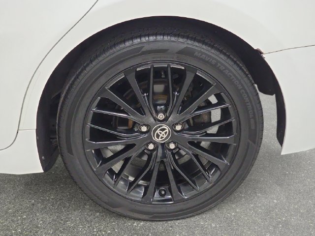 Used 2020 Toyota Camry SE AWD/4WD image 32