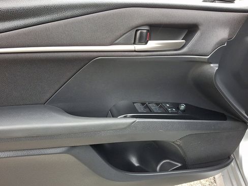 Used 2025 Toyota Camry LE FWD image 13