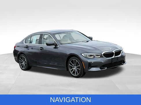 Used 2020 BMW 330i xDrive Sedan w/ Premium Package image 13