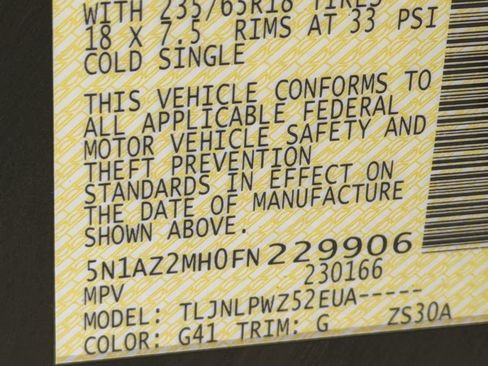 Used 2015 Nissan Murano S image 36