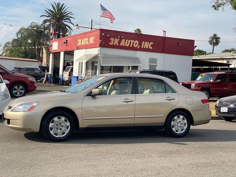 Used 2004 Honda Accord LX image 4