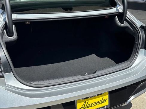 Used 2025 Hyundai Sonata SEL FWD image 30
