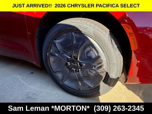 New 2026 Chrysler Pacifica Select image 4