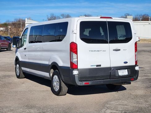 Used 2023 Ford Transit 350 XLT RWD image 5