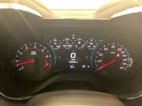 Used 2018 Chevrolet Camaro ZL1 w/ LPO, ZL1 Protection Package RWD image 2