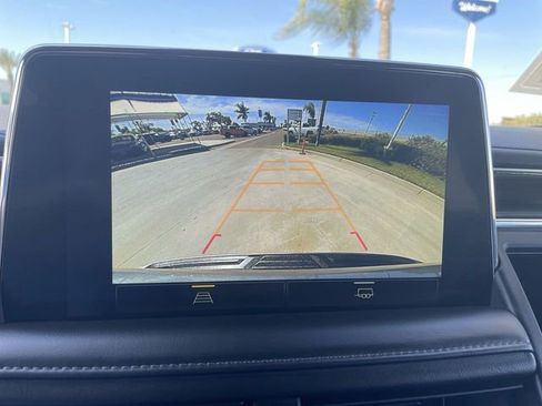 Used 2024 Chevrolet Tahoe LT RWD image 14