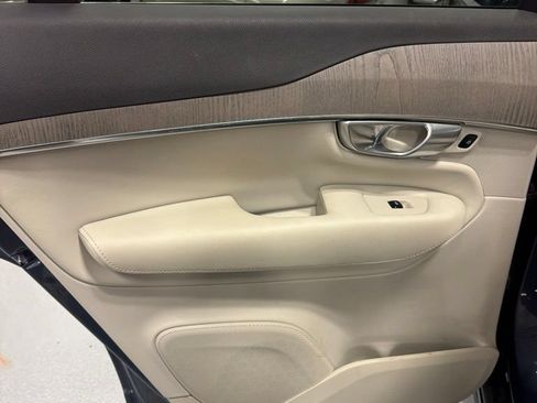 Certified 2023 Volvo XC90 B6 Plus w/ Protection Package Premier AWD/4WD image 7