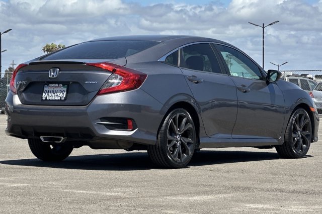 Used 2020 Honda Civic Sport image 4