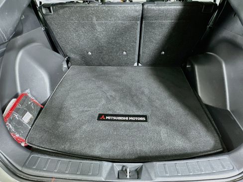 Used 2025 Mitsubishi Eclipse Cross SE AWD/4WD image 28