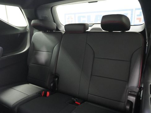 New 2026 Chevrolet Traverse RS image 41