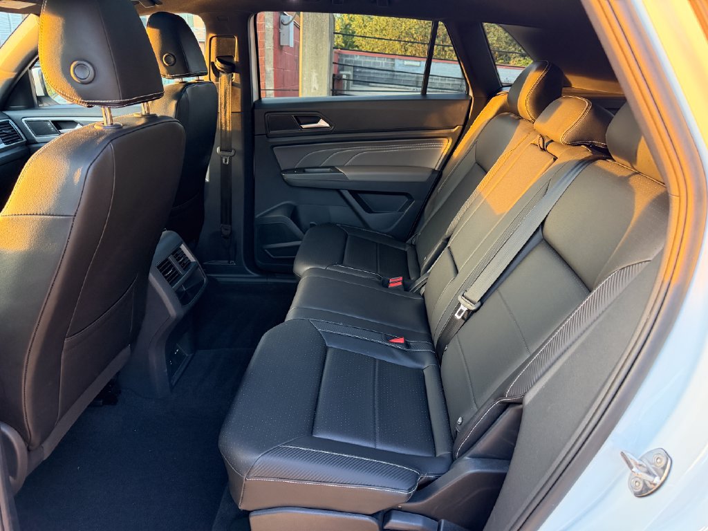 Certified 2023 Volkswagen Atlas Cross Sport SEL AWD/4WD image 25