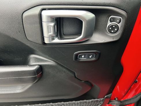 Used 2020 Jeep Gladiator Sport w/ Quick Order Package 24S image 14