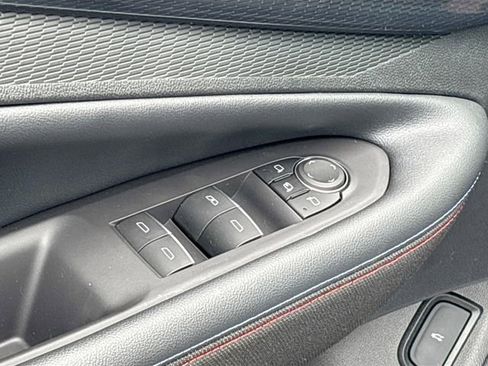 New 2024 Chevrolet Blazer EV RS image 18