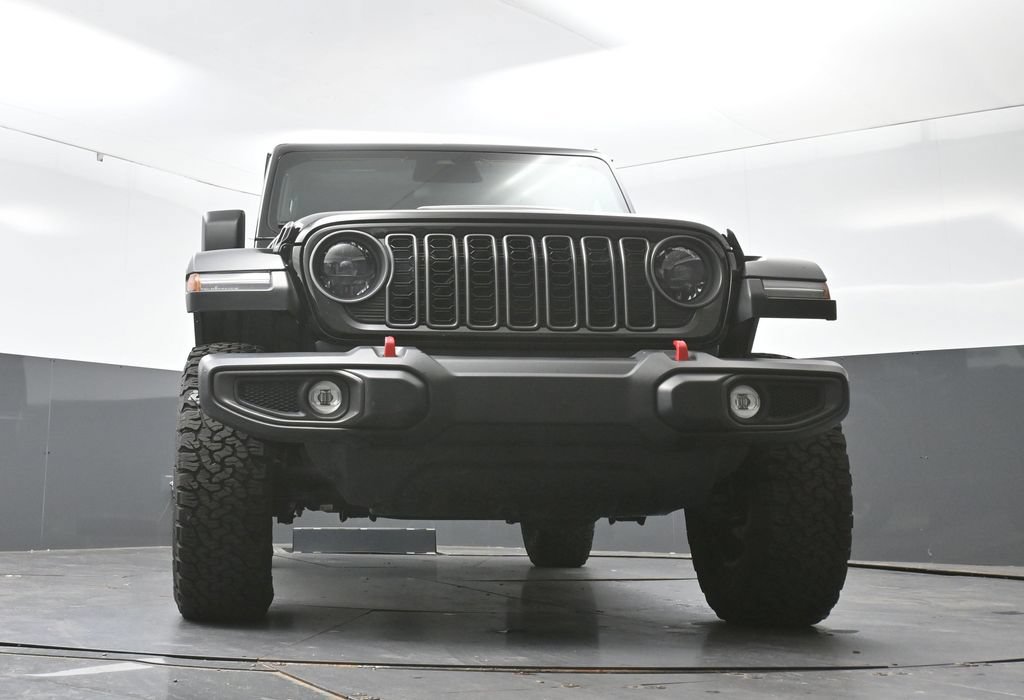 Used 2025 Jeep Wrangler Unlimited Rubicon AWD/4WD image 49