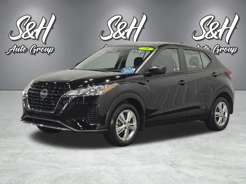 Used 2025 Nissan Kicks Play S FWD image 18