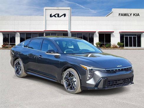 New 2026 Kia K4 GT-Line image 1