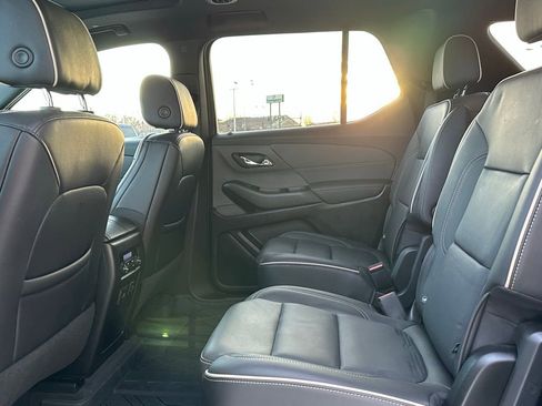 Used 2023 Chevrolet Traverse Premier w/ Redline Edition image 14
